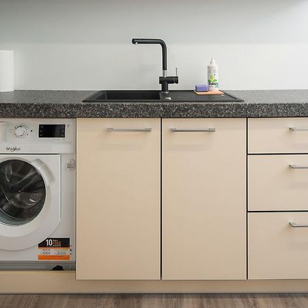 Laurentroom Central Park Ukmerge Luaran gambar